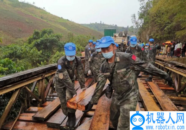 中国218名维和官兵获和平勋章