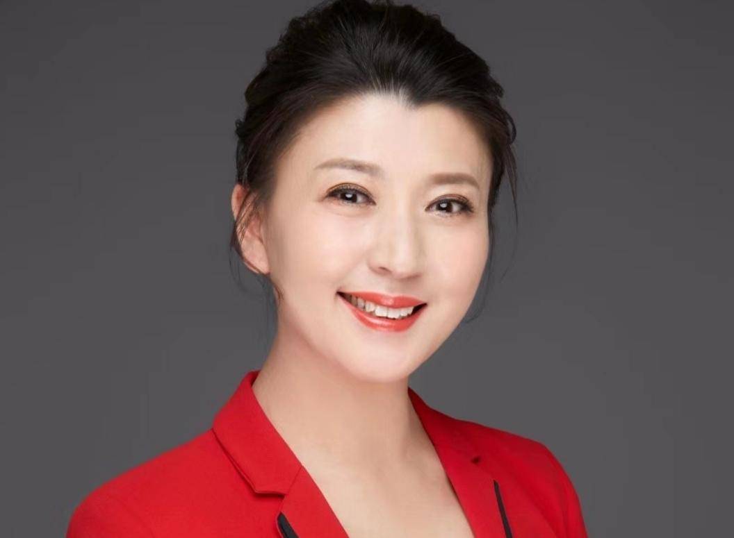 闫学晶老公是谁